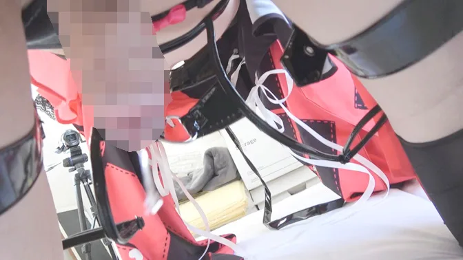 食い込みホットパンツの美的男子 初撮り興奮に大量カウパー制御不能 サンプル